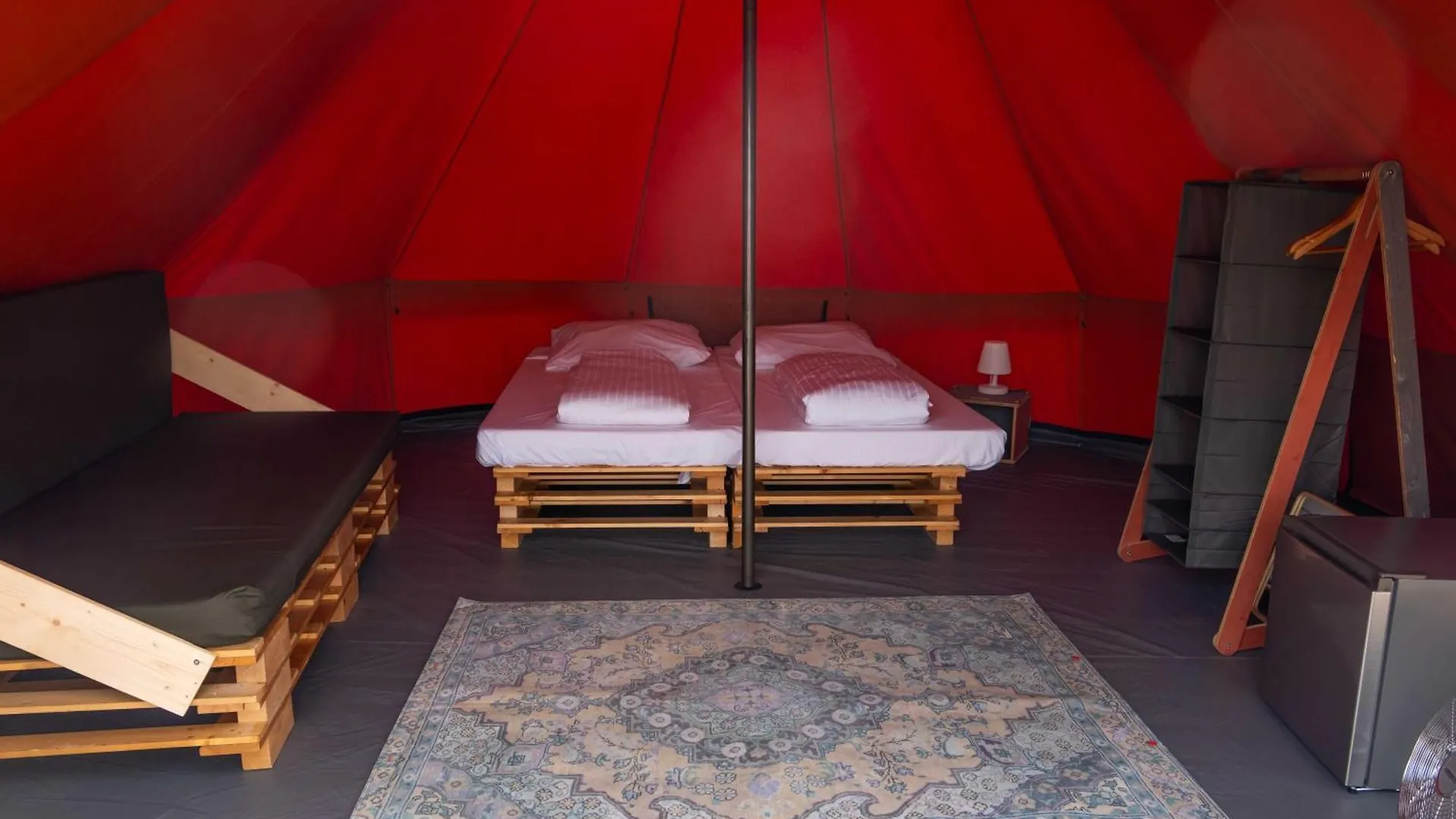 Glamping Camp Faro Hotel