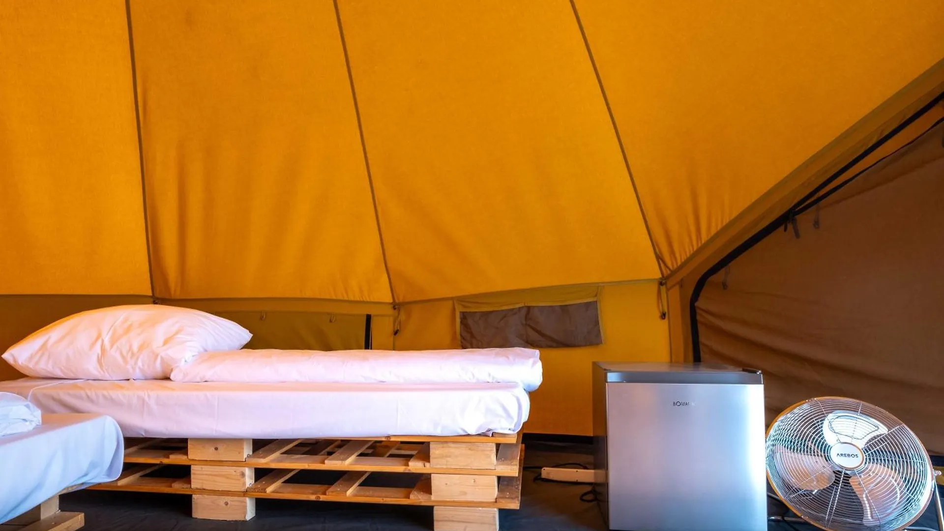Glamping Camp Faro Hotel Luxury tent