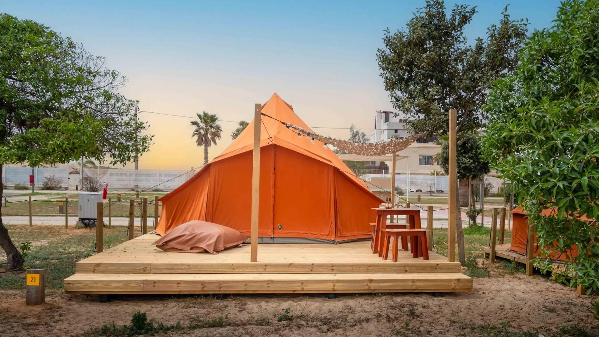 Glamping Camp Faro Hotel Luxury tent