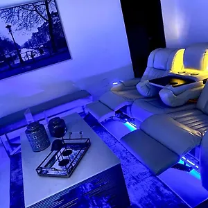 https://spectacular-penthouse-with-private-jacuzzi-terrace.greaterantilleshotels.net